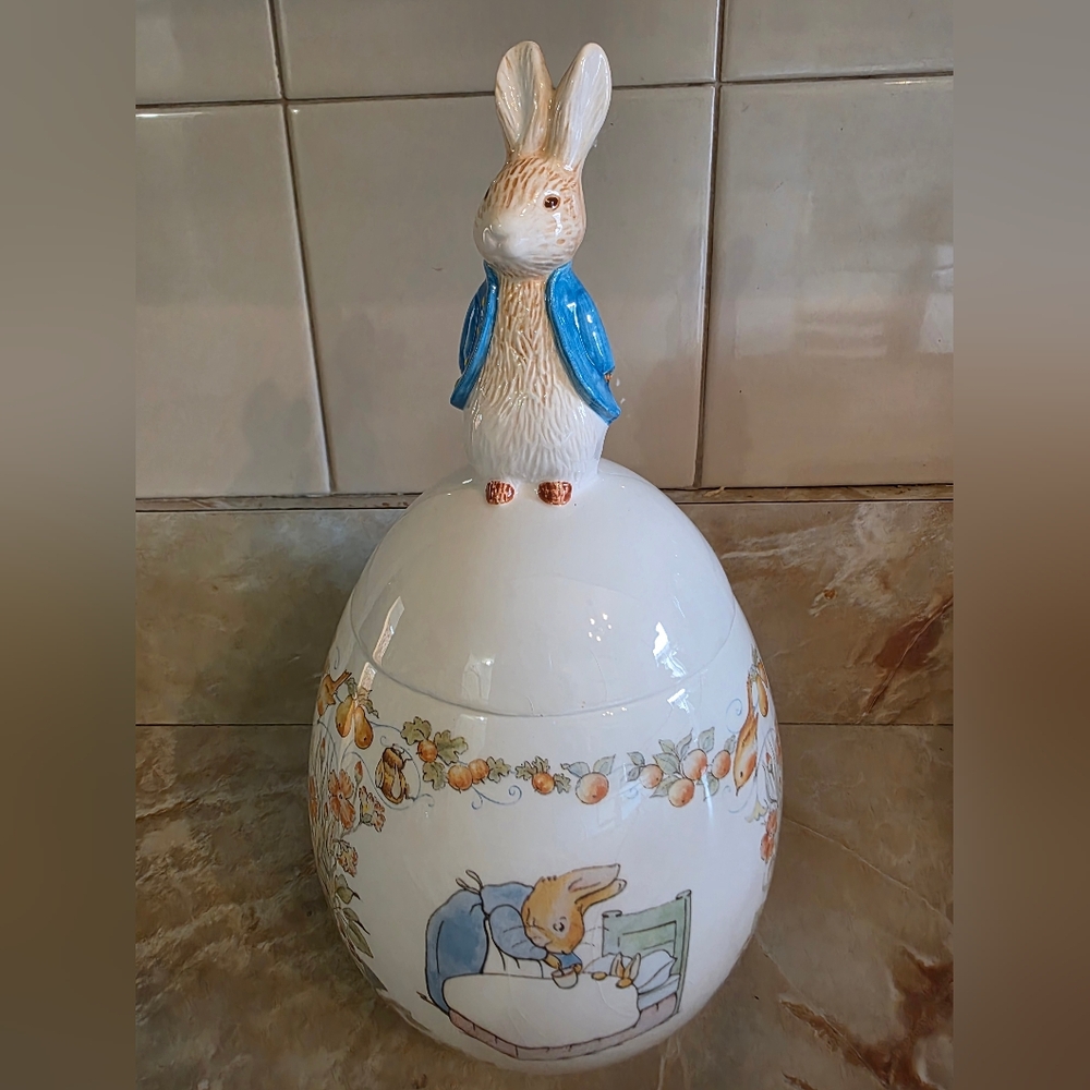 Peter Rabbit Cookie Jar - Picture 3 of 14